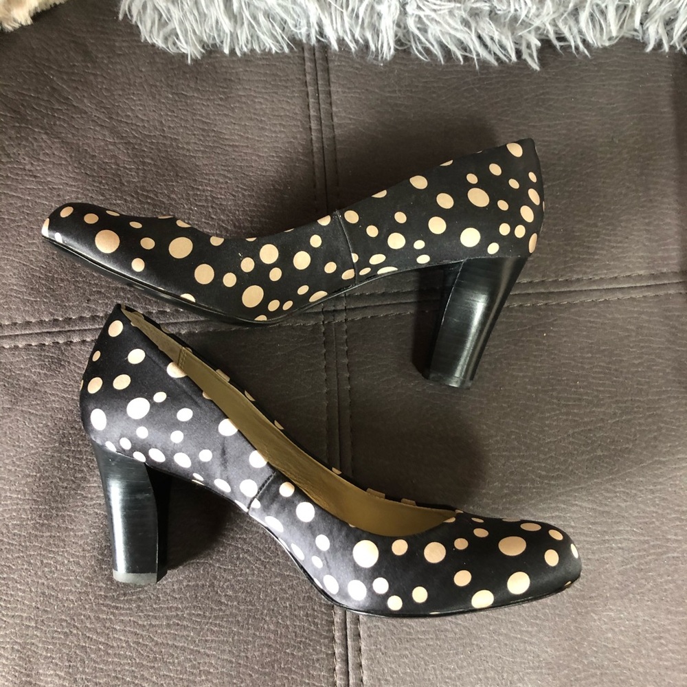 LIZ CLAIBORNE Black & Cream Polka Dot Heels Size 9